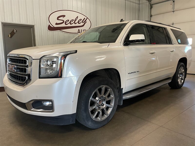 2015 GMC Yukon XL SLT   - Photo 1 - Saint Louis, MI 48880-9800