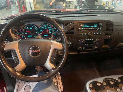 2013 GMC Sierra 1500 SLE   - Photo 7 - Saint Louis, MI 48880-9800