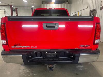 2013 GMC Sierra 1500 SLE   - Photo 6 - Saint Louis, MI 48880-9800