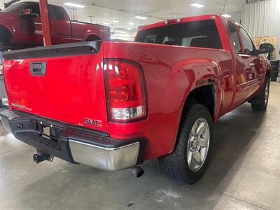 2013 GMC Sierra 1500 SLE   - Photo 5 - Saint Louis, MI 48880-9800