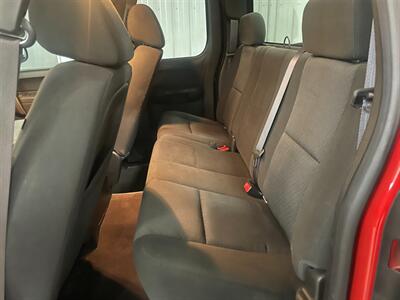 2013 GMC Sierra 1500 SLE   - Photo 13 - Saint Louis, MI 48880-9800