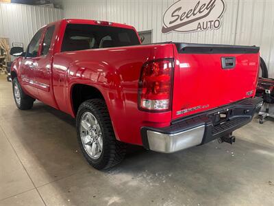 2013 GMC Sierra 1500 SLE   - Photo 3 - Saint Louis, MI 48880-9800