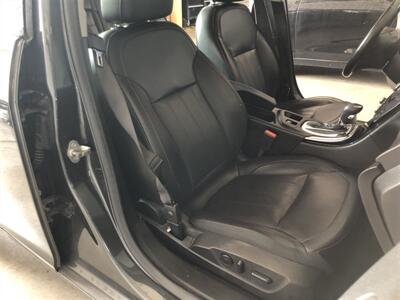 2012 Buick Regal Premium 1   - Photo 16 - Saint Louis, MI 48880-9800