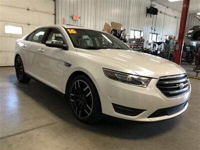 2016 Ford Taurus Limited   - Photo 5 - Saint Louis, MI 48880-9800