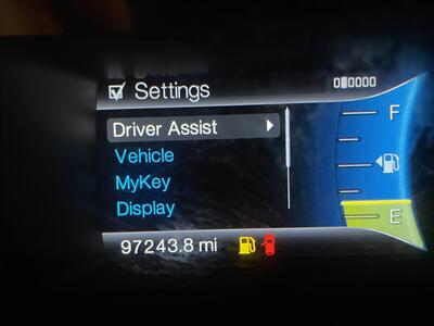 2013 Ford Edge Limited - Photo 8 - Saint Louis, MI 48880-9800