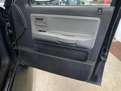 2011 RAM Dakota Big Horn   - Photo 18 - Saint Louis, MI 48880-9800