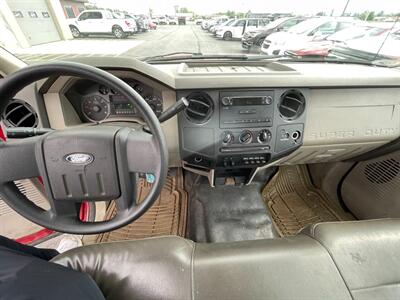 2009 Ford F-350 Super Duty XL - Photo 9 - Saint Louis, MI 48880-9800