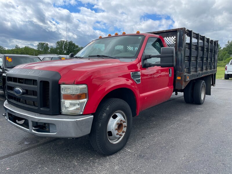 2009 Ford F-350 Super Duty XL   - Photo 1 - Saint Louis, MI 48880-9800