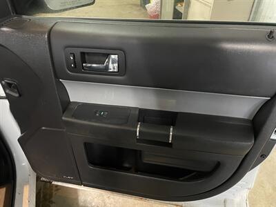 2015 Ford Flex Limited   - Photo 23 - Saint Louis, MI 48880-9800