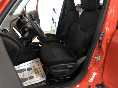 2019 Jeep Renegade Sport   - Photo 16 - Saint Louis, MI 48880-9800
