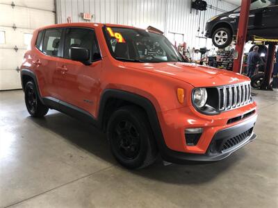 2019 Jeep Renegade Sport   - Photo 6 - Saint Louis, MI 48880-9800