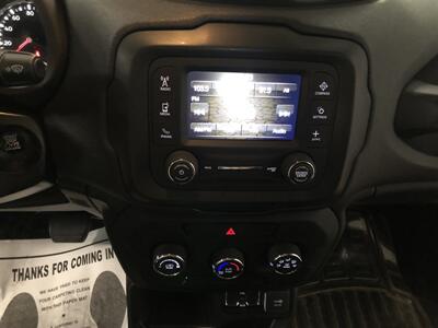 2019 Jeep Renegade Sport   - Photo 14 - Saint Louis, MI 48880-9800