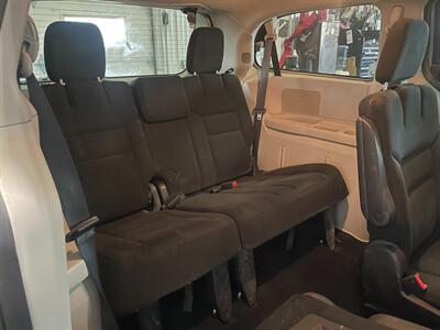 2015 Dodge Grand Caravan American Value Package   - Photo 17 - Saint Louis, MI 48880-9800