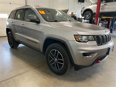 2018 Jeep Grand Cherokee Trailhawk   - Photo 5 - Saint Louis, MI 48880-9800