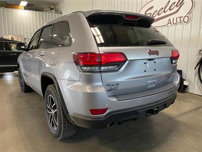 2018 Jeep Grand Cherokee Trailhawk   - Photo 3 - Saint Louis, MI 48880-9800
