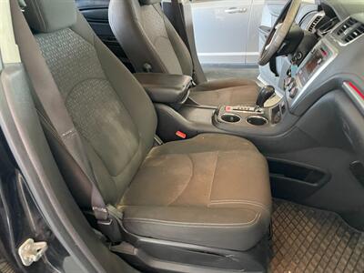 2016 GMC Acadia SLE-1 - Photo 18 - Saint Louis, MI 48880-9800