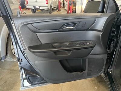2016 GMC Acadia SLE-1 - Photo 21 - Saint Louis, MI 48880-9800