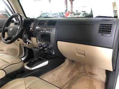 2008 Hummer H3   - Photo 14 - Saint Louis, MI 48880-9800