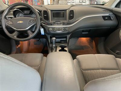 2017 Chevrolet Impala LS Fleet   - Photo 8 - Saint Louis, MI 48880-9800