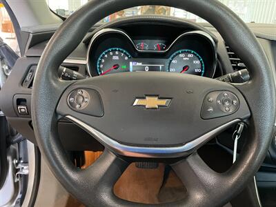 2017 Chevrolet Impala LS Fleet   - Photo 9 - Saint Louis, MI 48880-9800