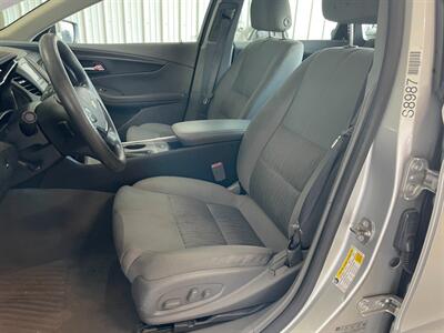 2017 Chevrolet Impala LS Fleet   - Photo 17 - Saint Louis, MI 48880-9800