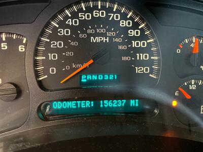 2005 GMC Sierra 1500 SLE   - Photo 9 - Saint Louis, MI 48880-9800