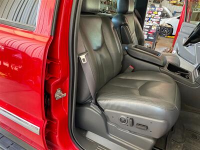 2005 GMC Sierra 1500 SLE   - Photo 16 - Saint Louis, MI 48880-9800