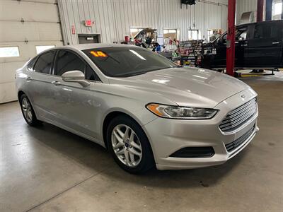 2014 Ford Fusion SE - Photo 5 - Saint Louis, MI 48880-9800