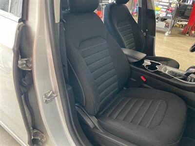 2014 Ford Fusion SE - Photo 19 - Saint Louis, MI 48880-9800