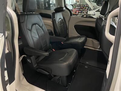 2017 Chrysler Pacifica Touring Plus - Photo 19 - Saint Louis, MI 48880-9800