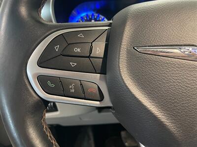 2017 Chrysler Pacifica Touring Plus - Photo 11 - Saint Louis, MI 48880-9800