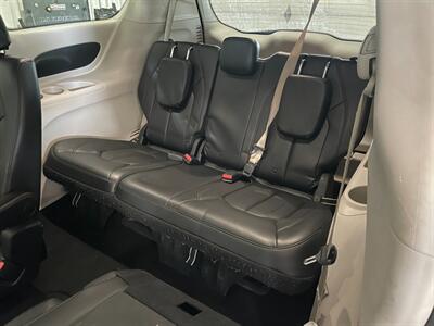 2017 Chrysler Pacifica Touring Plus - Photo 17 - Saint Louis, MI 48880-9800