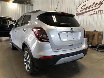 2022 Buick Encore Preferred   - Photo 3 - Saint Louis, MI 48880-9800