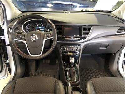 2022 Buick Encore Preferred   - Photo 8 - Saint Louis, MI 48880-9800