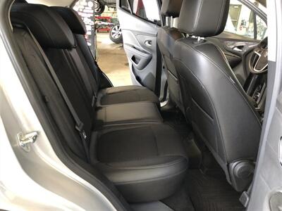 2022 Buick Encore Preferred   - Photo 20 - Saint Louis, MI 48880-9800