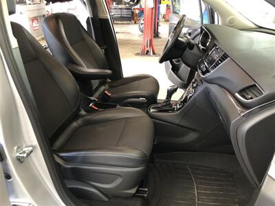 2022 Buick Encore Preferred   - Photo 17 - Saint Louis, MI 48880-9800