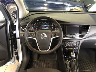 2022 Buick Encore Preferred   - Photo 9 - Saint Louis, MI 48880-9800