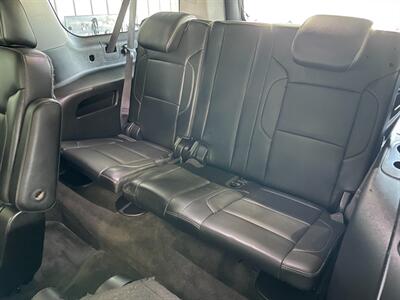 2015 Chevrolet Suburban LTZ - Photo 18 - Saint Louis, MI 48880-9800