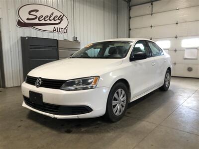 2013 Volkswagen Jetta S   - Photo 2 - Saint Louis, MI 48880-9800