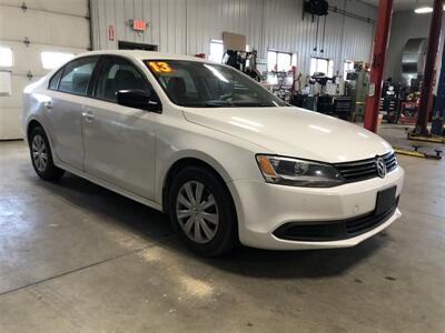 2013 Volkswagen Jetta S   - Photo 5 - Saint Louis, MI 48880-9800