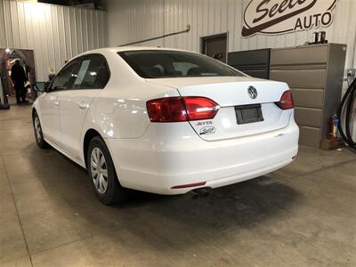 2013 Volkswagen Jetta S   - Photo 3 - Saint Louis, MI 48880-9800