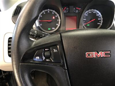 2011 GMC Terrain SLE-1   - Photo 11 - Saint Louis, MI 48880-9800