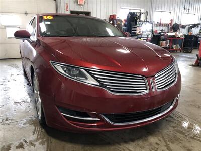 2016 Lincoln MKZ/Zephyr   - Photo 4 - Saint Louis, MI 48880-9800