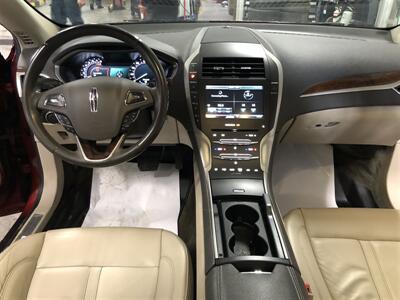 2016 Lincoln MKZ/Zephyr   - Photo 8 - Saint Louis, MI 48880-9800