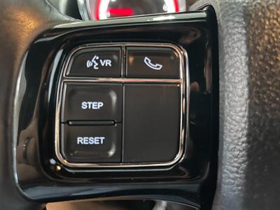 2018 Dodge Grand Caravan SE - Photo 11 - Saint Louis, MI 48880-9800