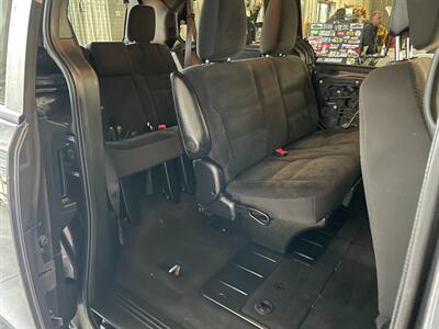 2018 Dodge Grand Caravan SE - Photo 19 - Saint Louis, MI 48880-9800