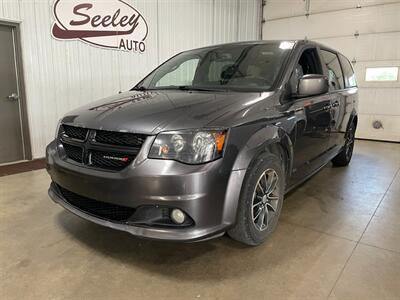 2018 Dodge Grand Caravan SE - Photo 2 - Saint Louis, MI 48880-9800