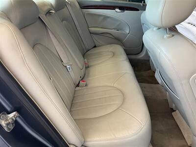 2009 Buick Lucerne CXL   - Photo 17 - Saint Louis, MI 48880-9800