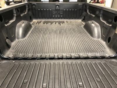 2019 GMC Sierra 1500 Limited Elevation - Photo 25 - Saint Louis, MI 48880-9800