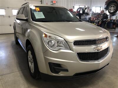 2015 Chevrolet Equinox LT   - Photo 4 - Saint Louis, MI 48880-9800